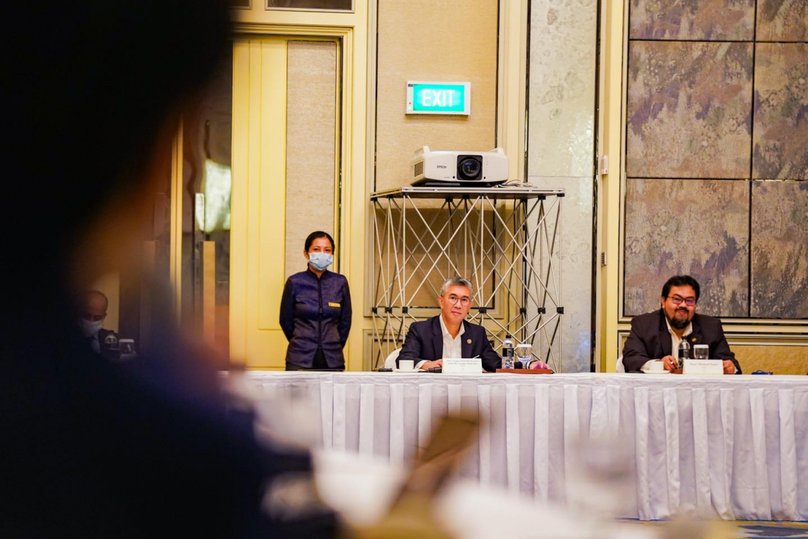 Sesi Perbincangan bersama Pelabur Asing di Singapura